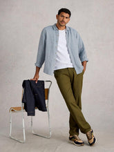 Keswick Linen Shirt in CHAMBRAY BLUE
