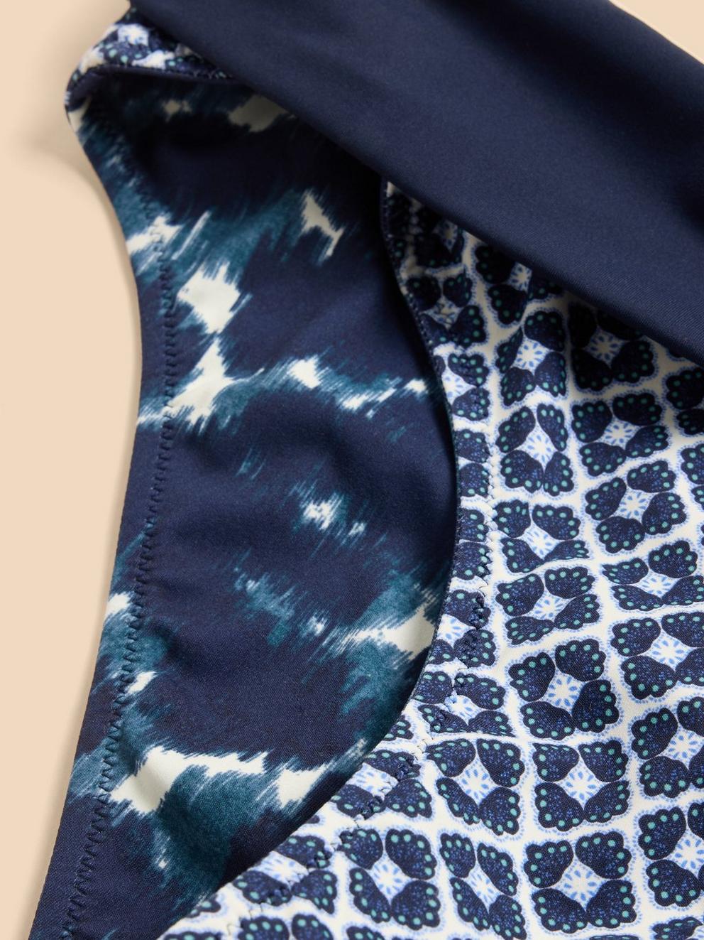 Reversible Fold Down Bottom in NAVY MULTI