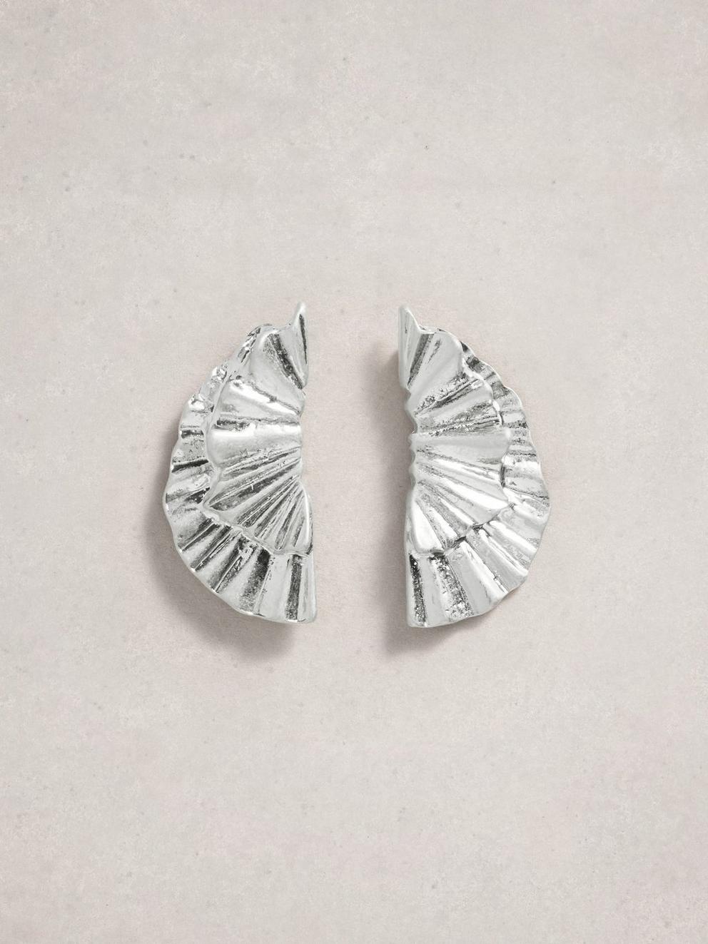 Scarlett Earring in SILVER TONE METALLIC