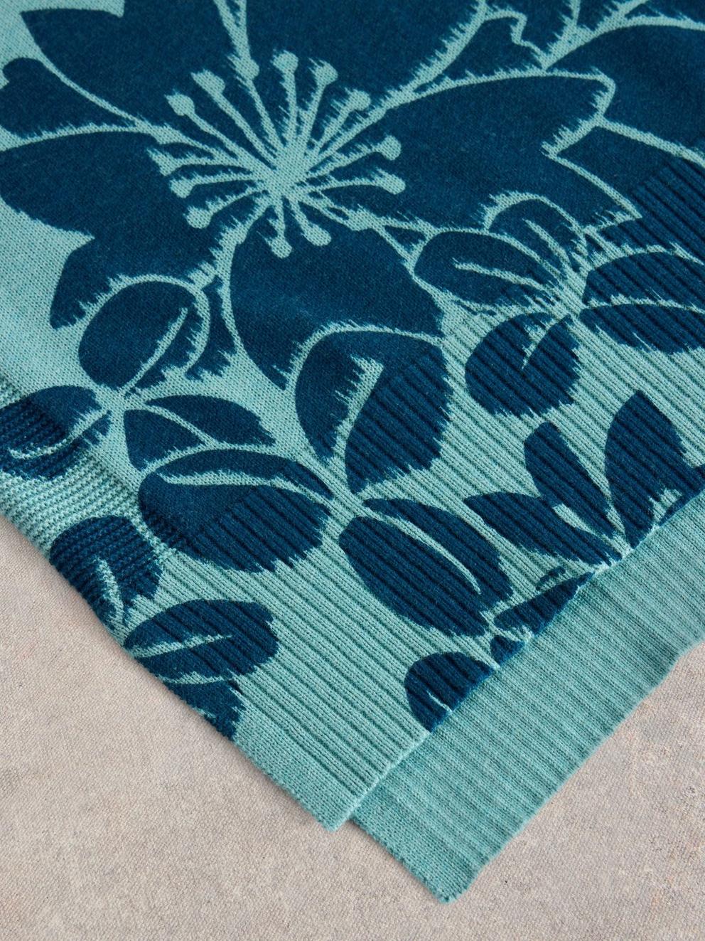 OLIVE PRINTED JUMPER in BLUE MULTI